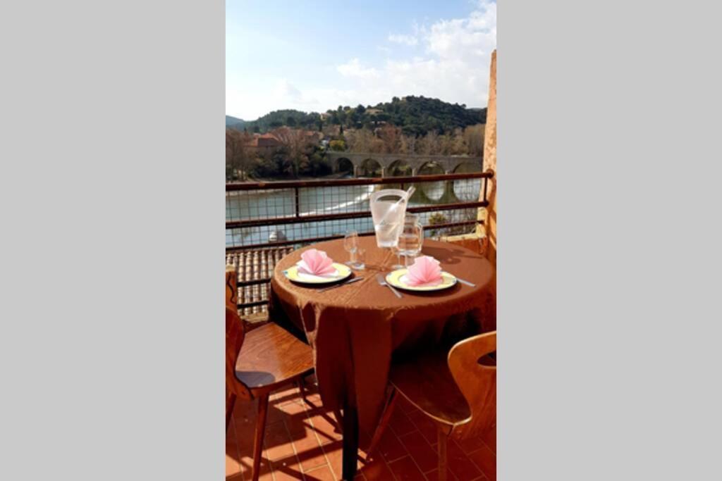 Joli Appartement, Terrasse Plein Sud Roquebrun Exteriér fotografie