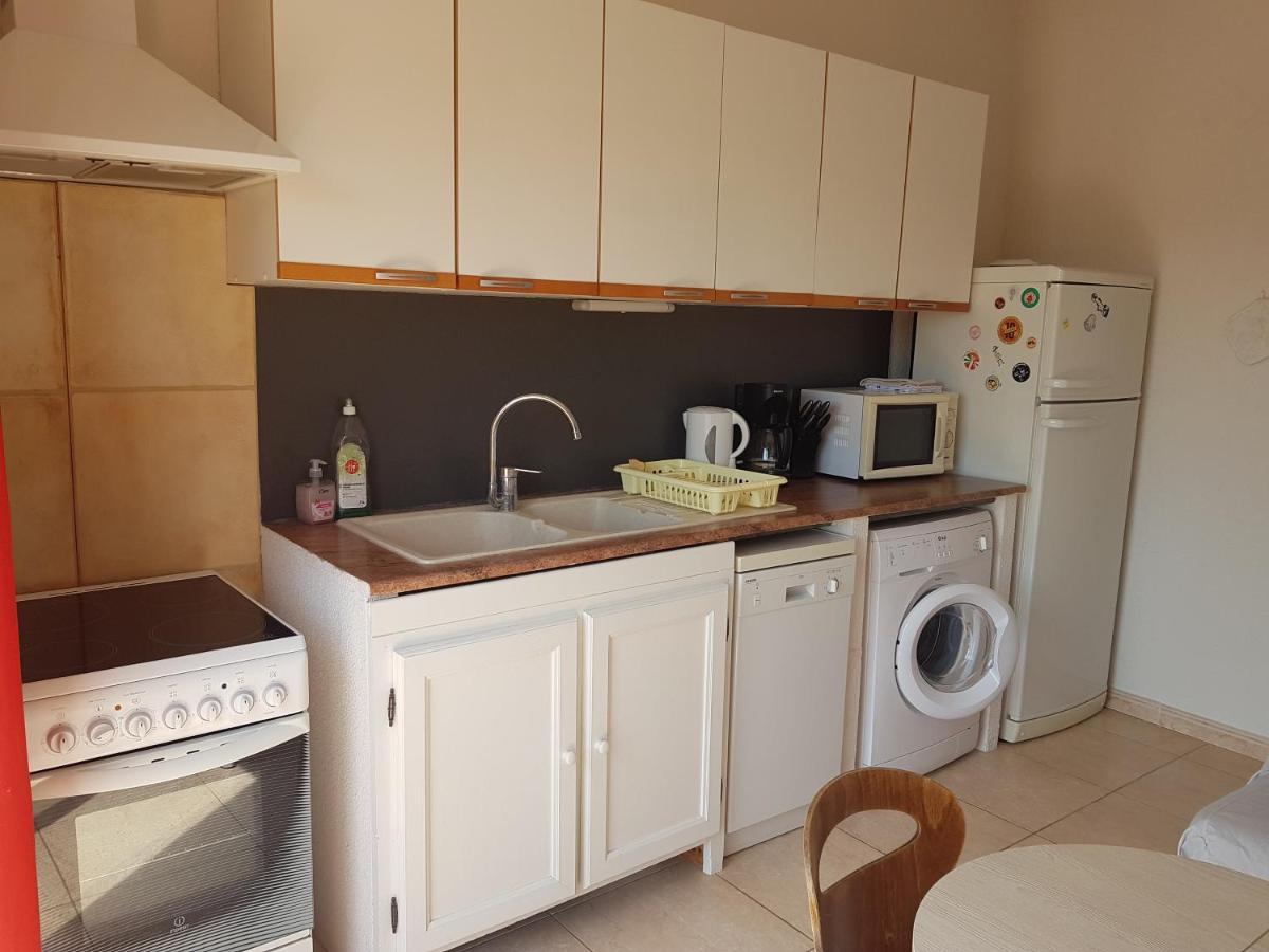Joli Appartement, Terrasse Plein Sud Roquebrun Exteriér fotografie
